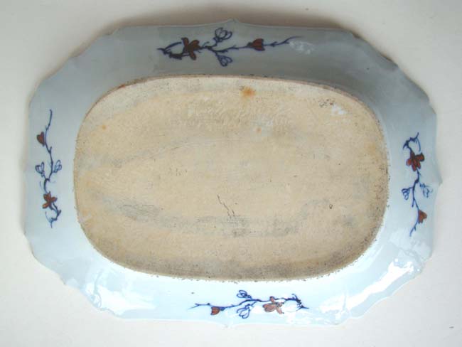 A Fine and Rare Chinese export porcelain platter from the Chien Lung dynasty circa 1760 — image 3